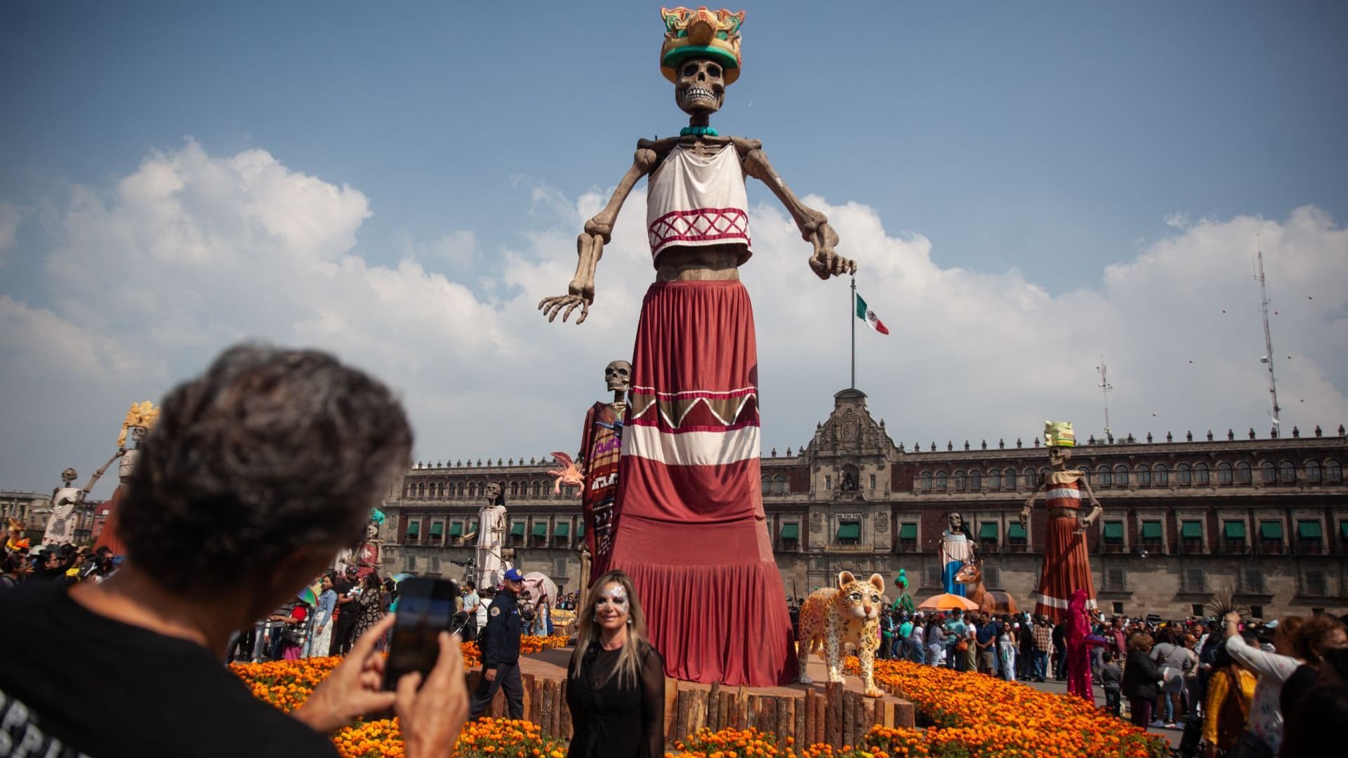 Así se vio la Megaofrenda del Zócalo de CDMX en 2025