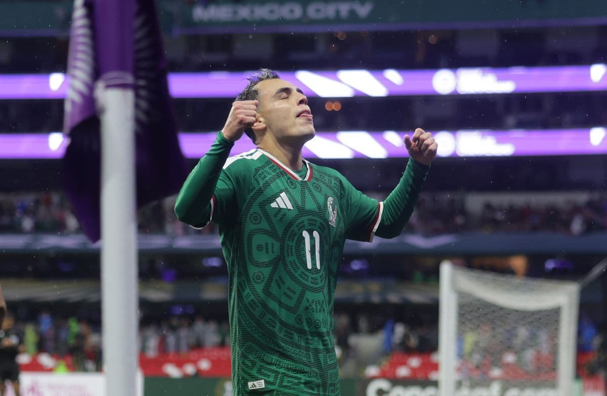 Hugo Camberos en un partido con la Selección Mexicana Sub-20