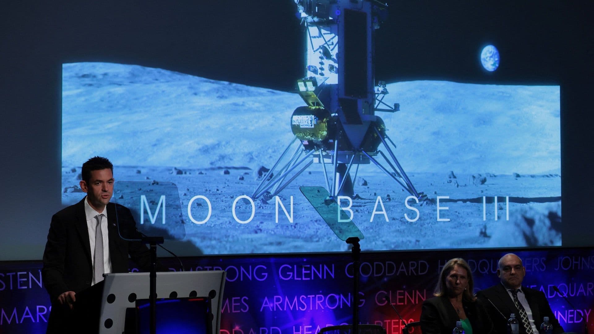 NASA Revelará en Junio a la Tripulación de Artemis III que Viajará Alrededor de la Luna