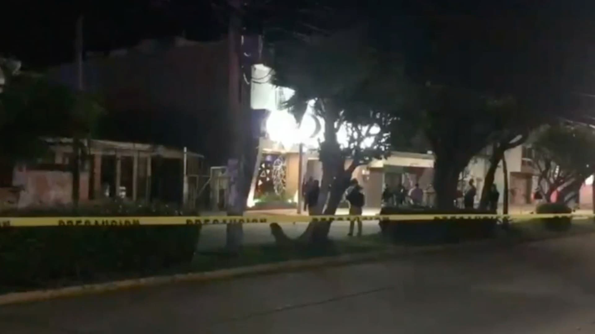 Hombres discuten en bar de la zona centro de Coatzacoalcos y terminan con disparos al aire.