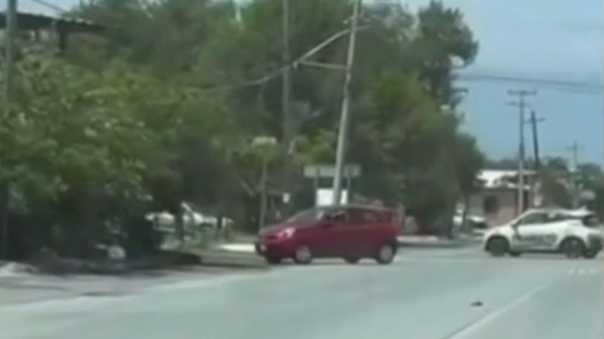 Conductora de 91 Años Protagoniza Persecución tras Presunto Accidente en Montemorelos, NL