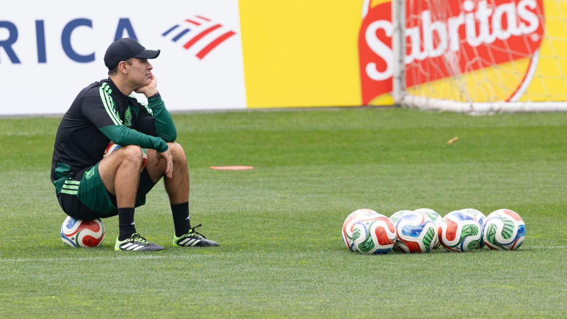 Rafael Márquez, entrenador de la Selección Mexicana