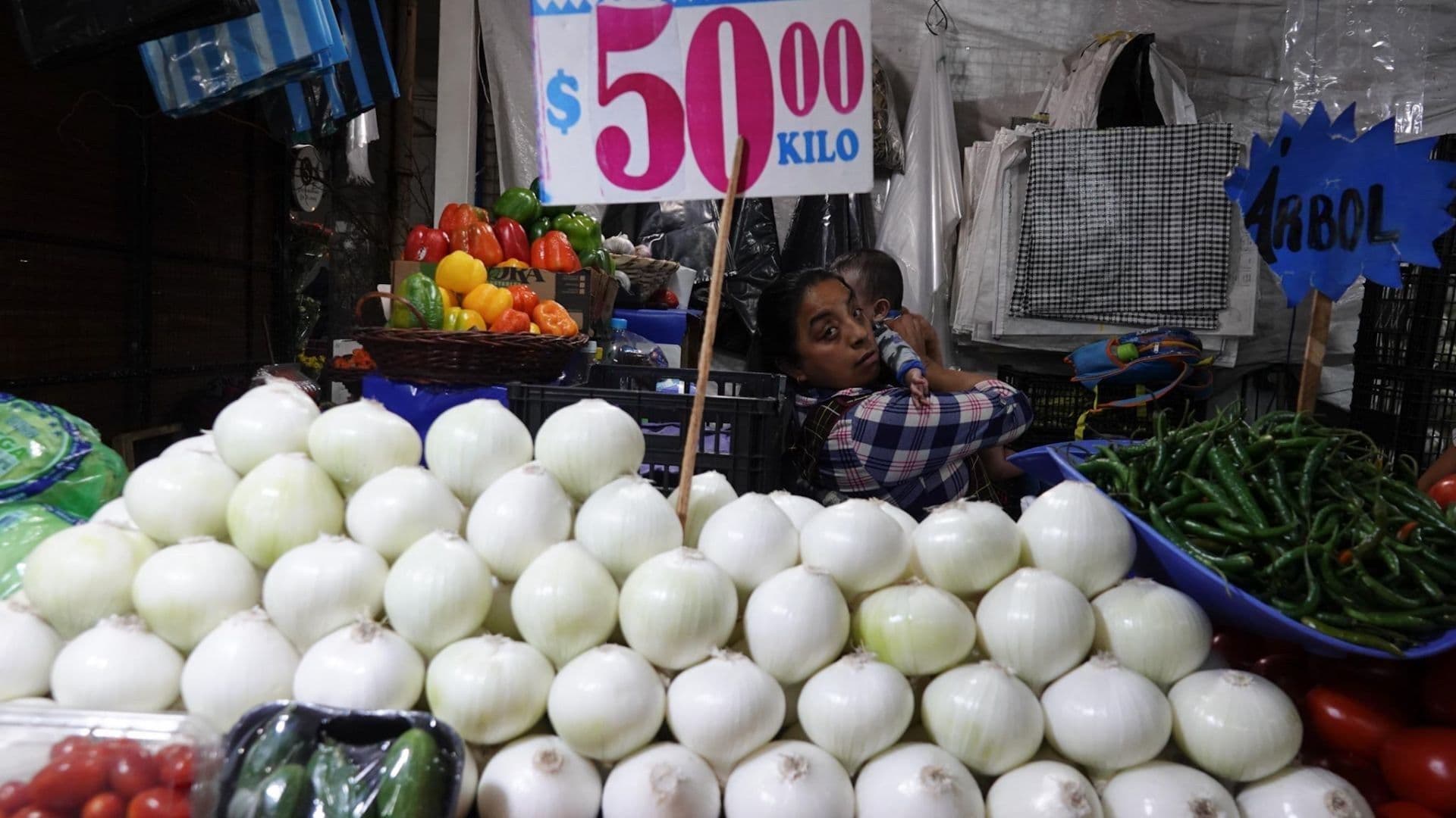 Cebolla Sube 32.7% y Encabeza Alza de Precios en México