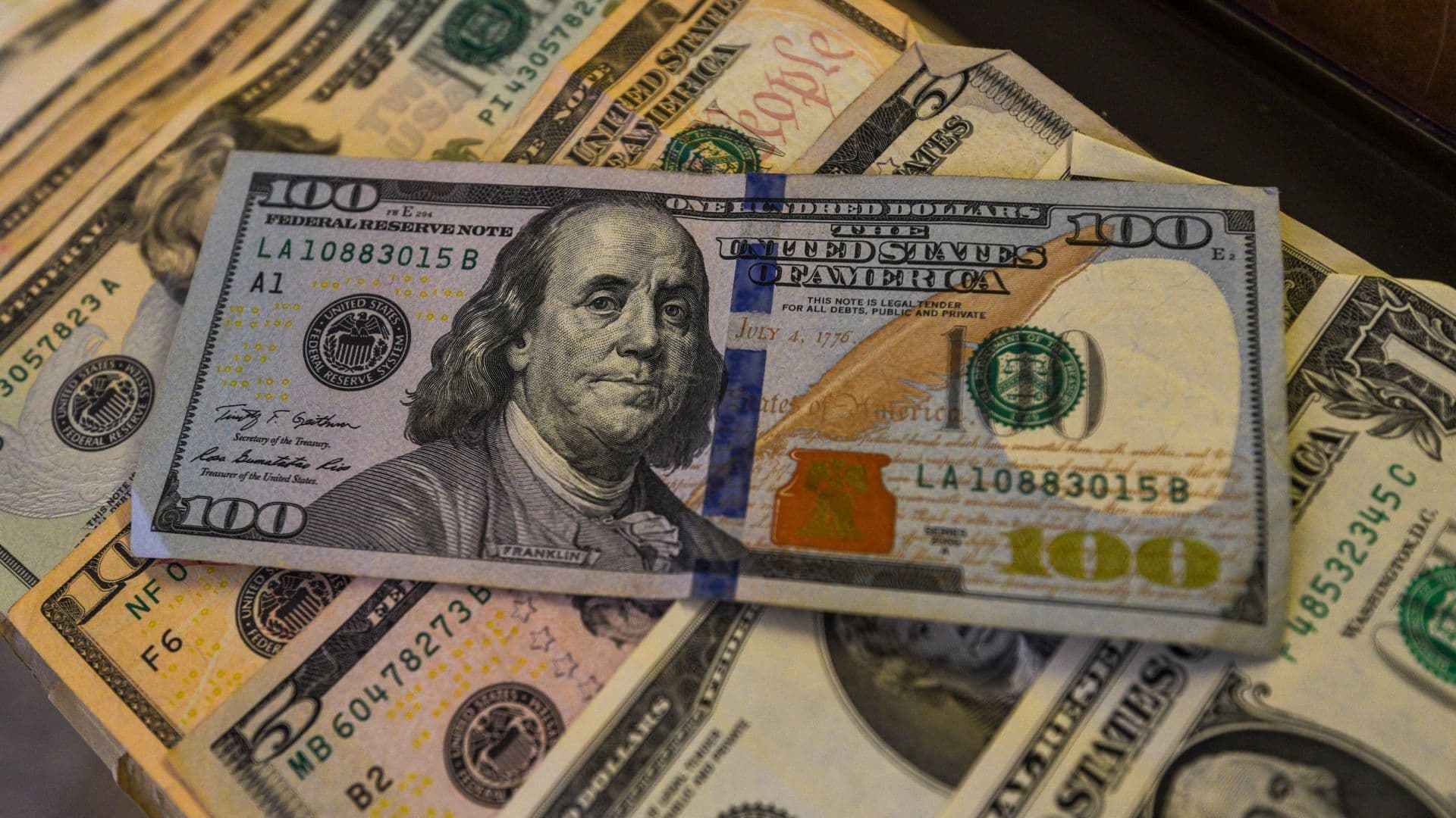 Precio del Dólar Hoy SÁBADO 30 de Mayo de 2026: ¿Cómo Está el Tipo de Cambio con el Peso?