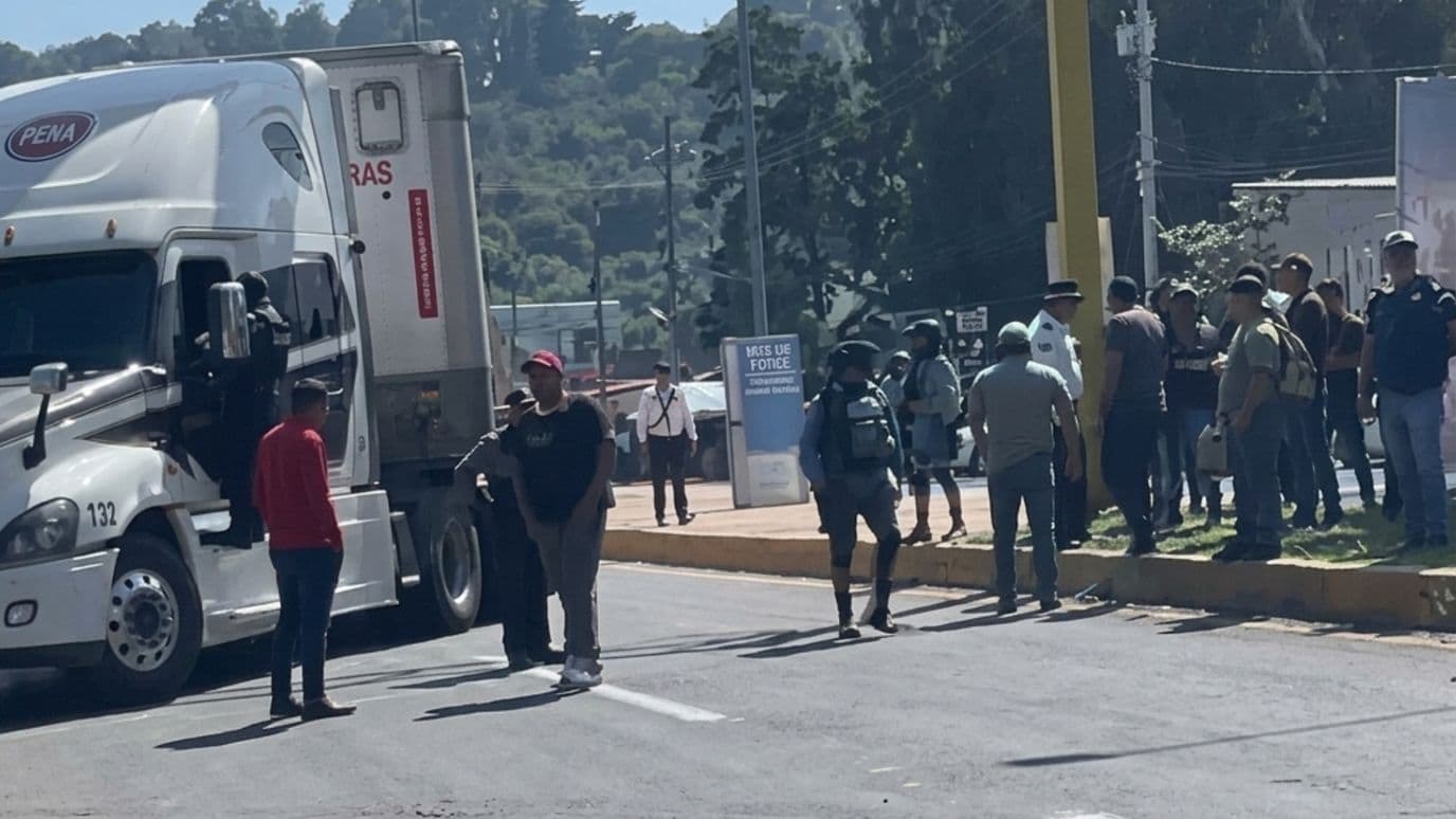Los manifestantes exigen que sus demandas sean atendidas por las autoridades