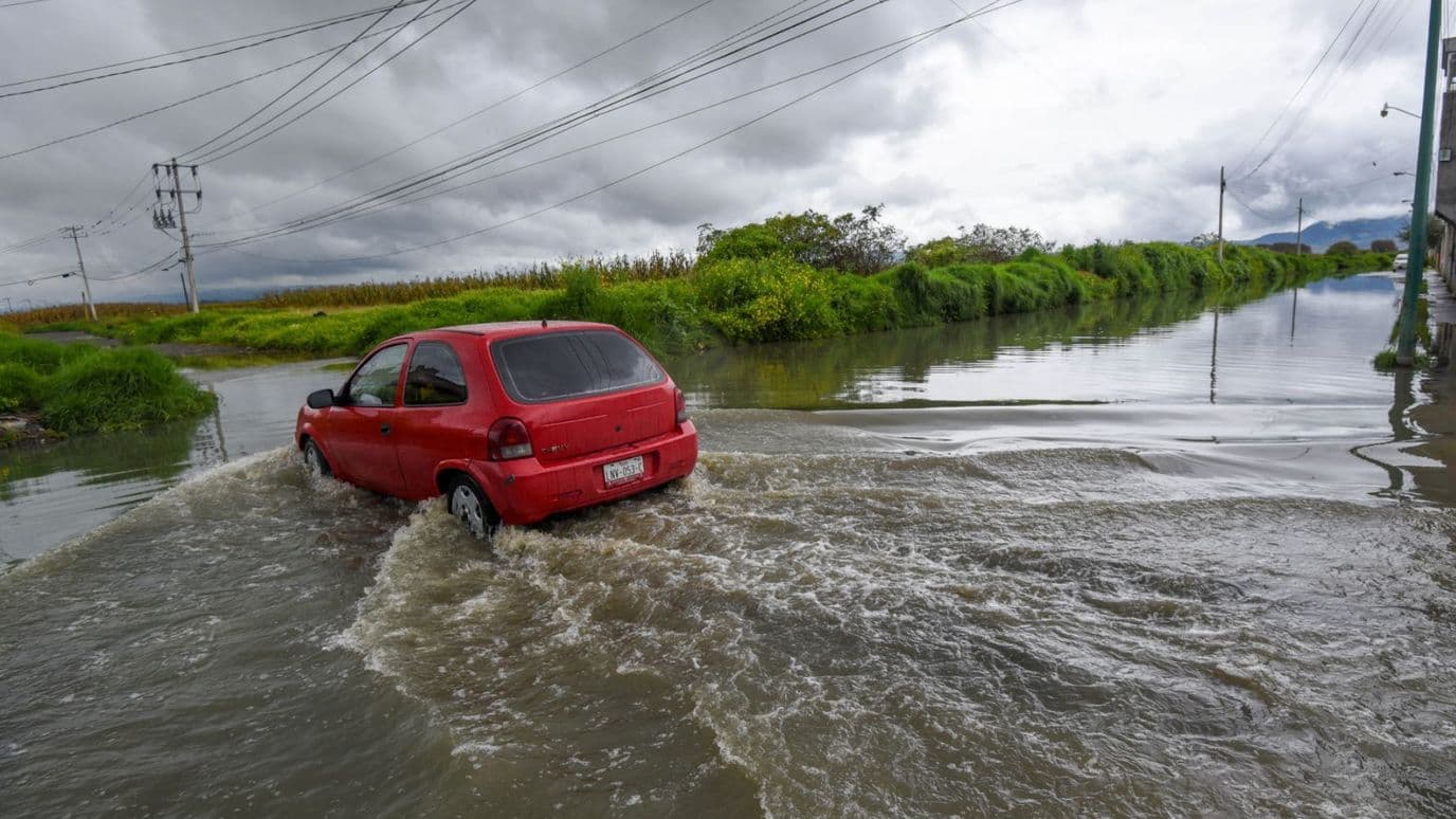 Se Esperan Lluvias Fuertes y Rachas de Viento en 24 Estados en México