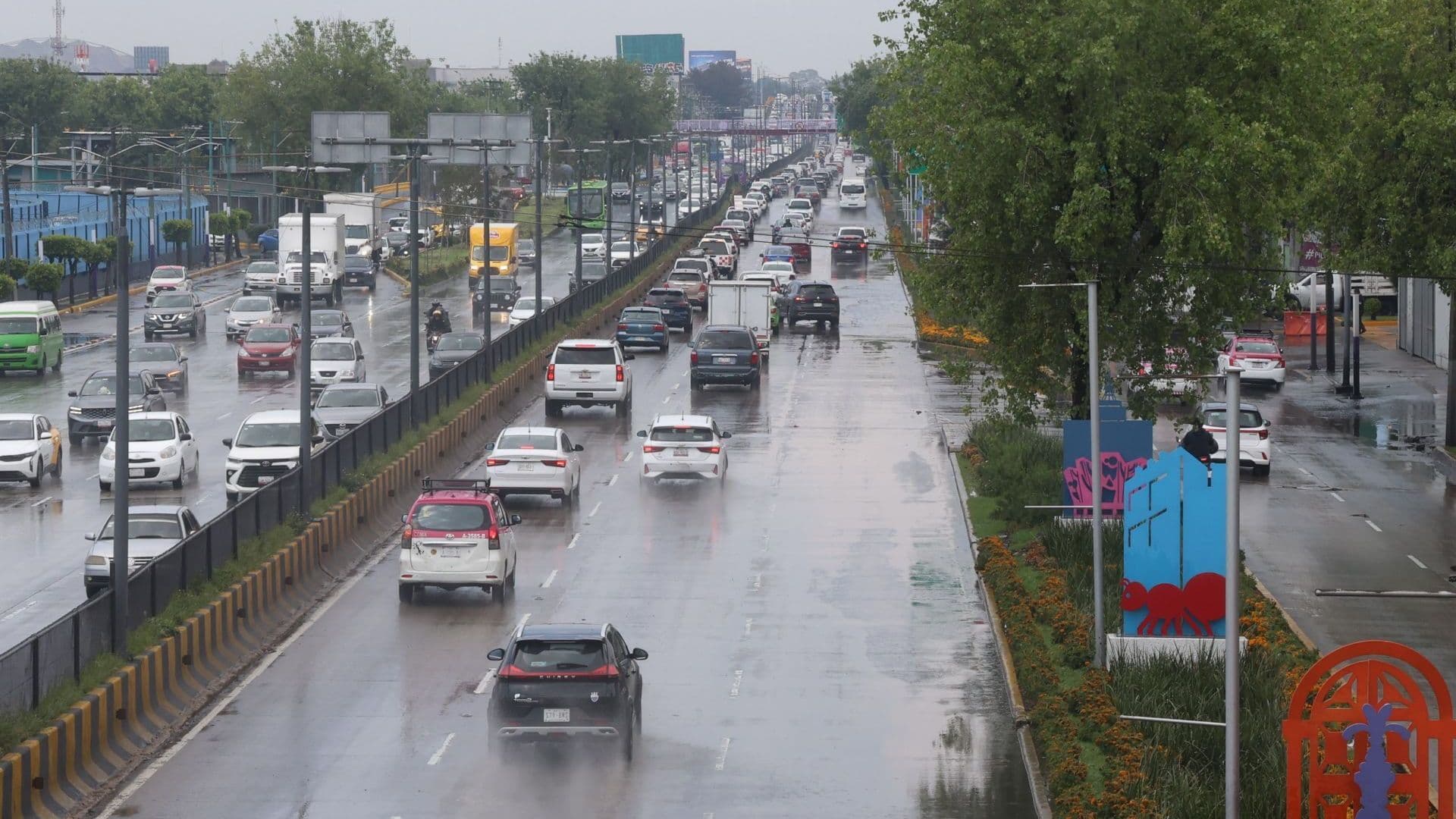 En 17 Estados del País Se Esperan Chubascos y Lluvias Fuertes