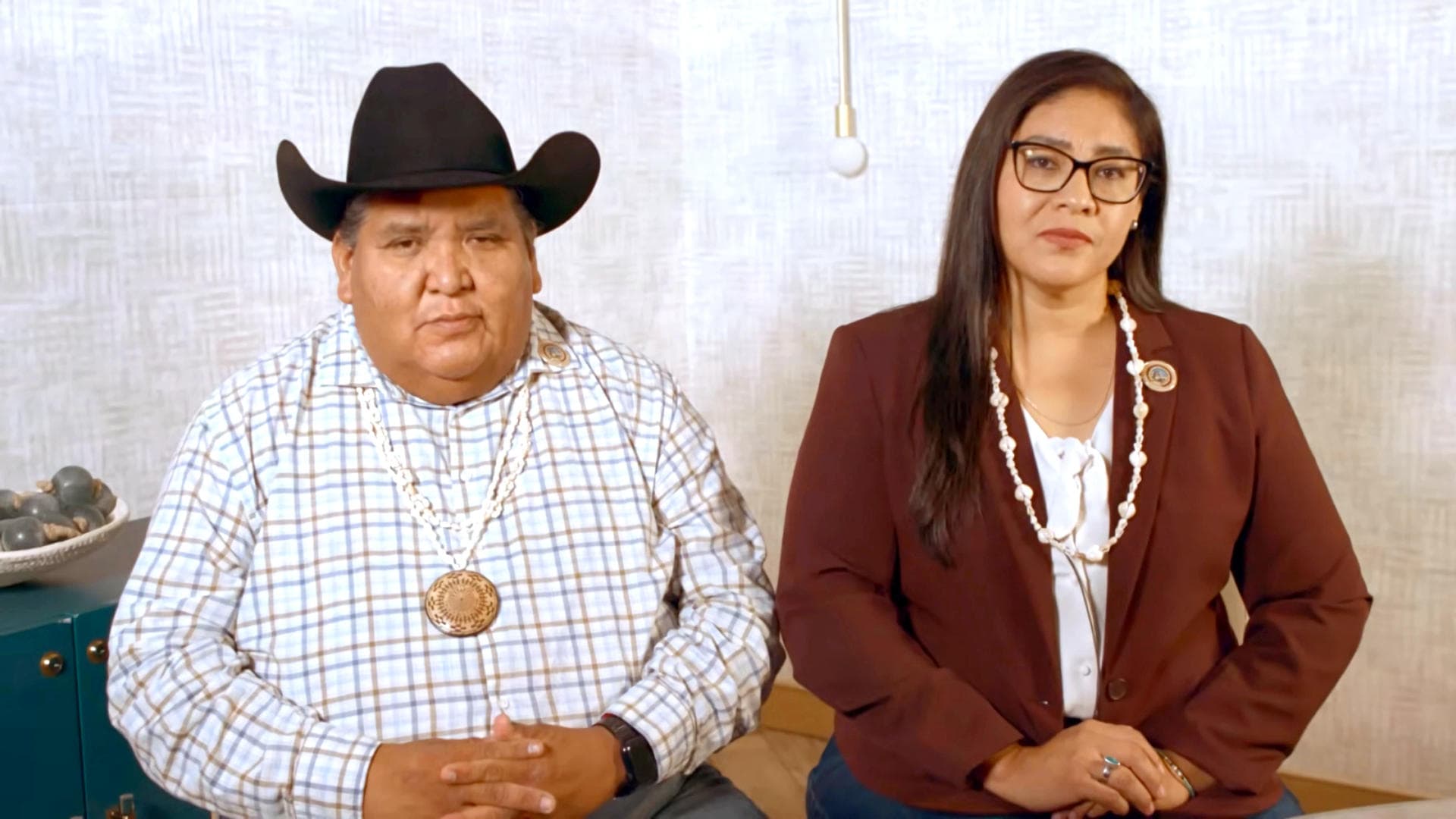 Representantes del pueblo tohono od'ham