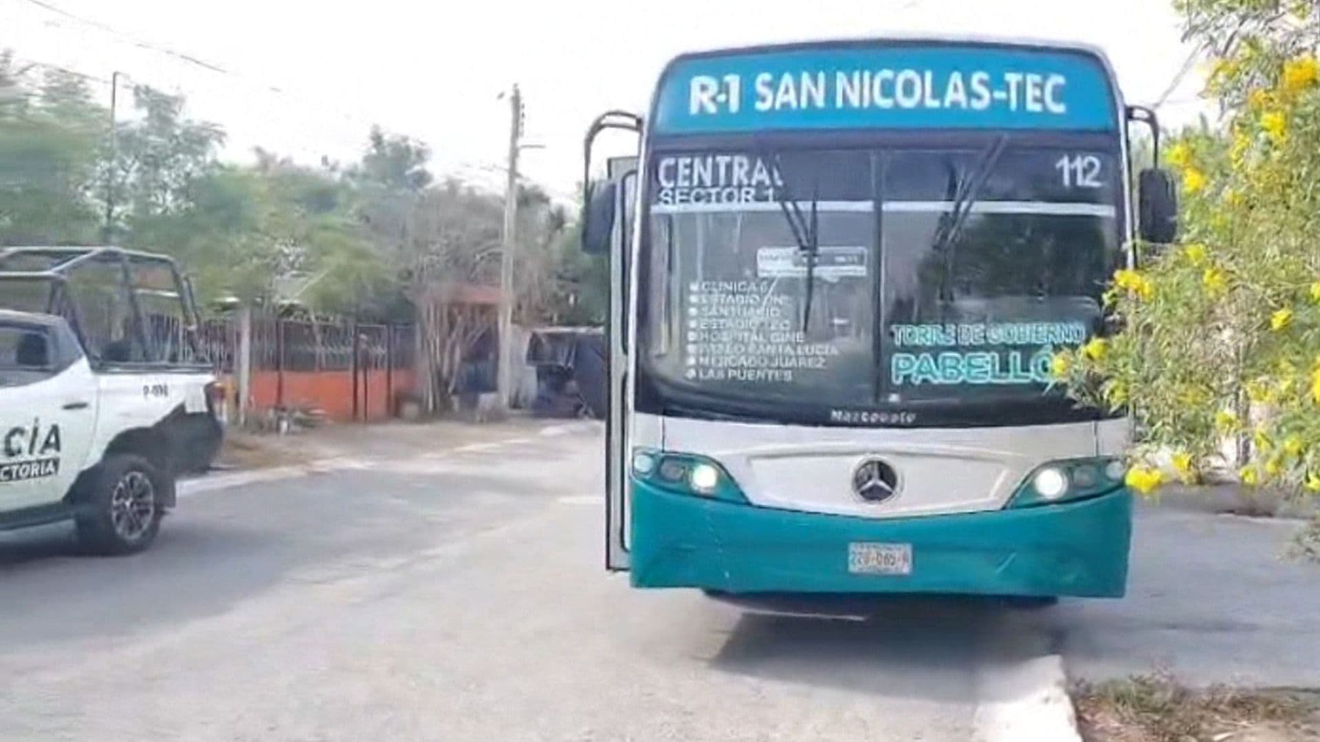 Recuperan en Salinas Victoria camión de Ruta 1 robado en Monterrey