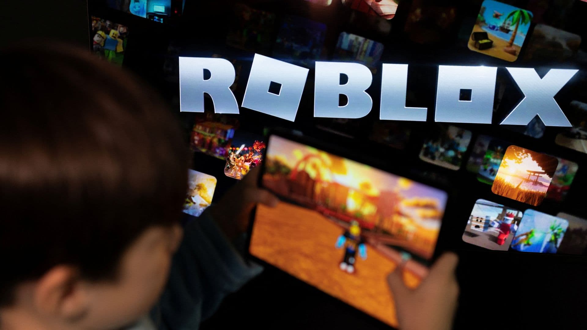 Europa Pone Bajo la Lupa a ChatGPT, Reddit y Roblox, un Precedente Tecnológico