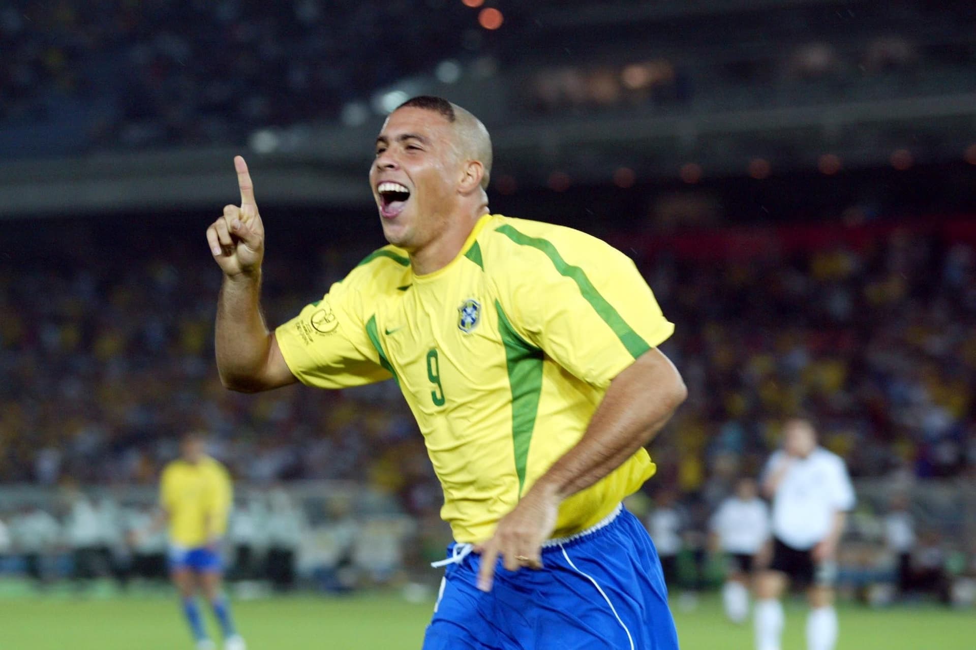 Ronaldo Nazario durante un partido con la selección de Brasil en el Mundial 2002
