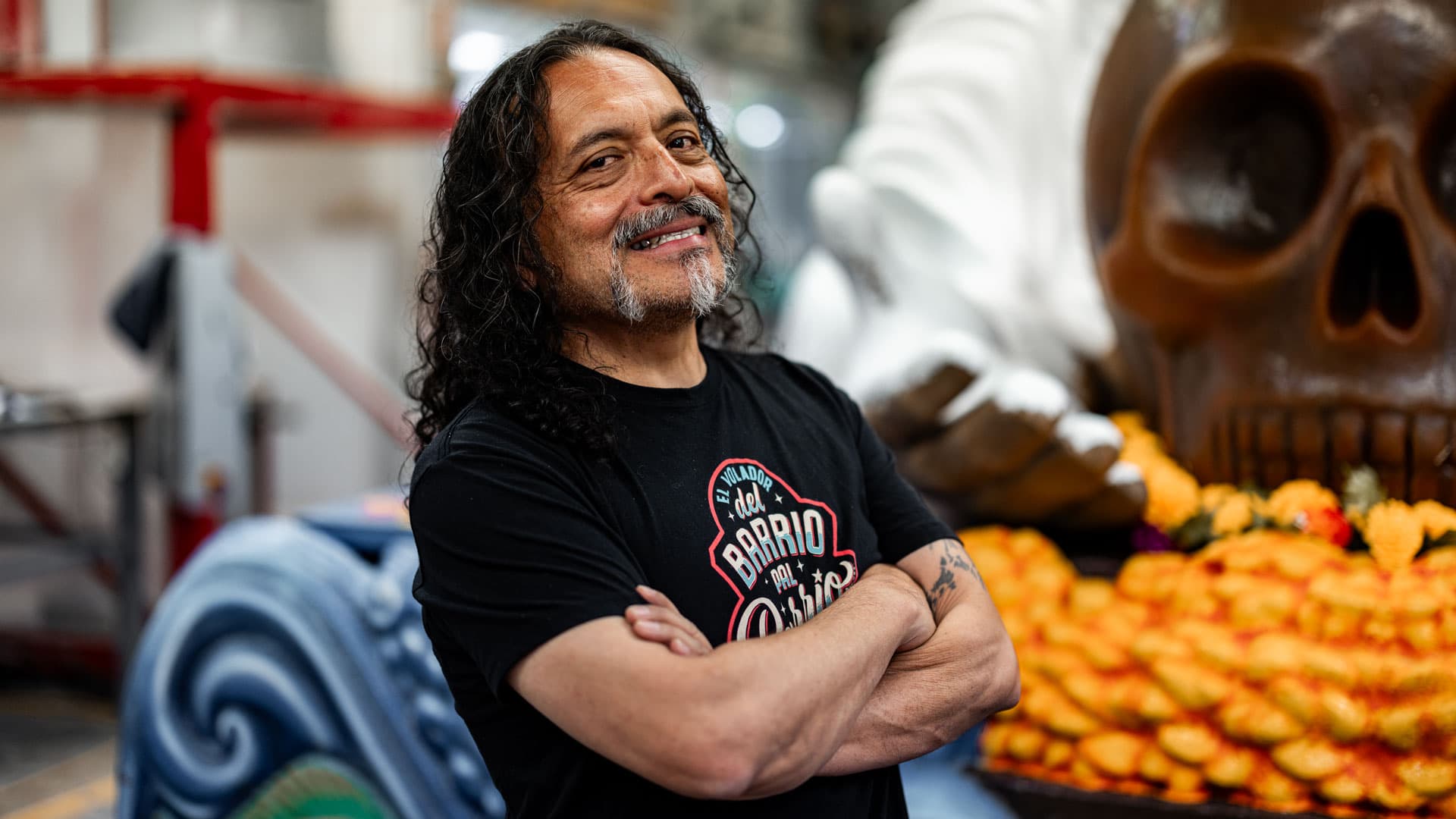 Paco Enríquez, director técnico del taller El Volador, ubicado en Iztapalapa CDMX