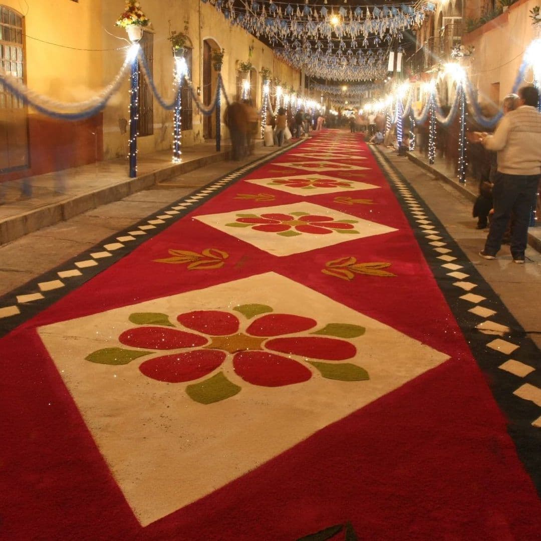 Alfombras de Huamantla 2026: ¿Cuándo Es y Por Qué le llaman la Noche que Nadie Duerme?
