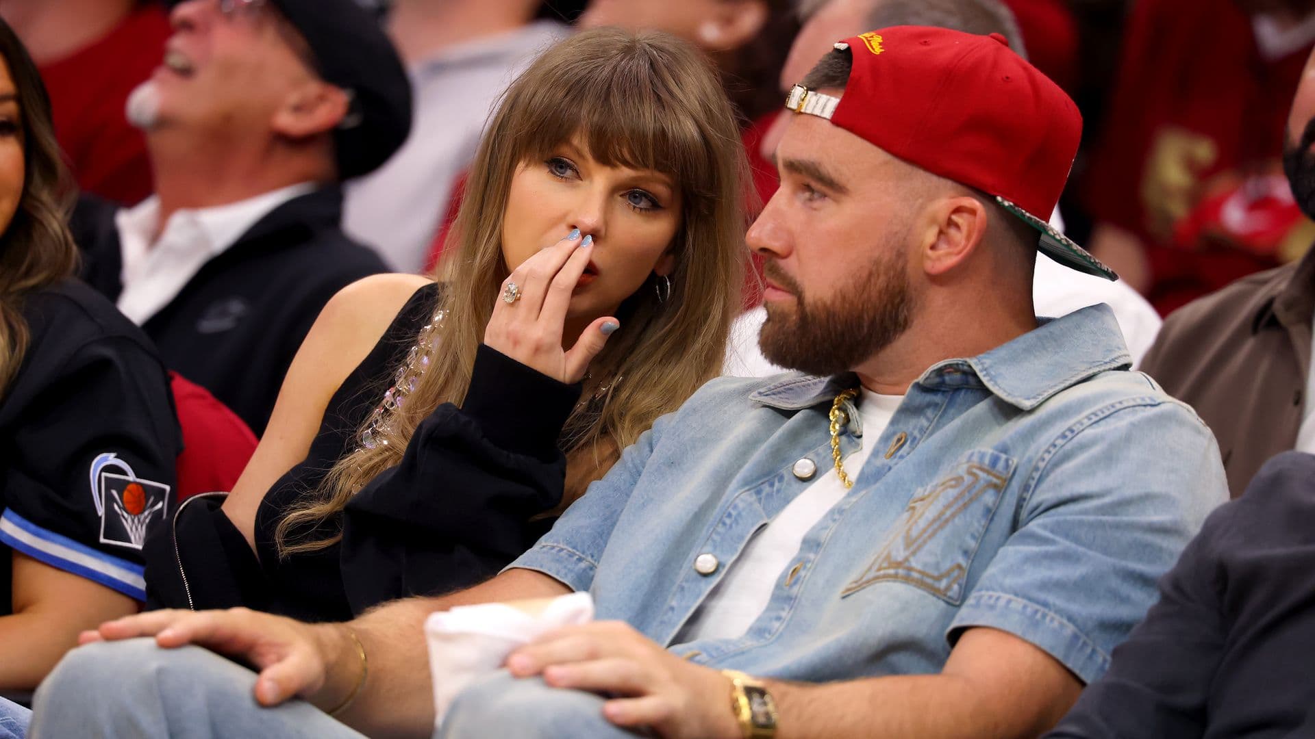 Taylor Swift y Travis Kelce Donan 26 Millones de Dólares a la Beneficencia Antes de su Boda