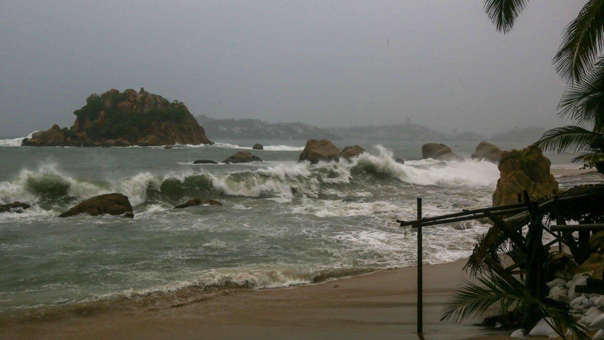 Tormentas Hernan e Iselle, a la Vista: Trayectoria de Posibles Nuevos Ciclones en el Pacífico
