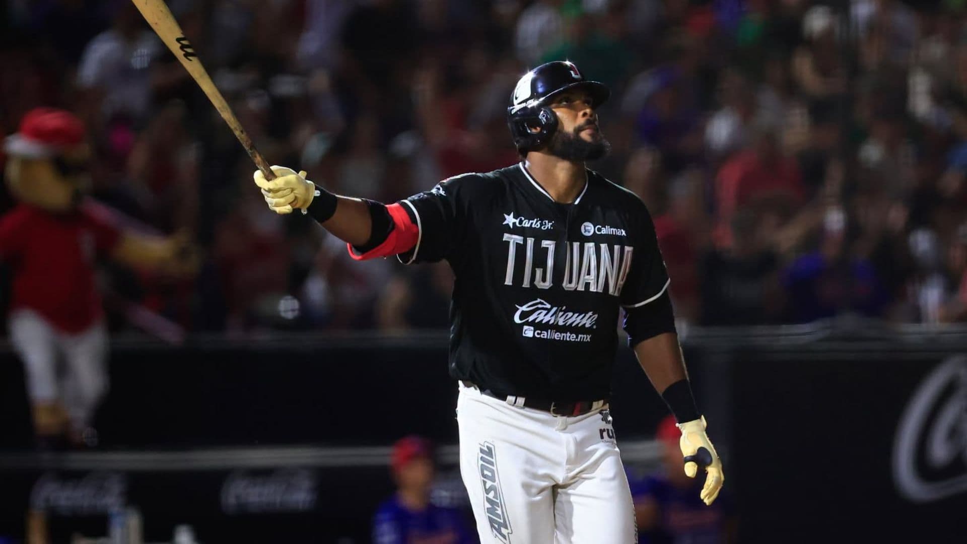 Franchy Cordero marcó un cuadrangular en el segundo juego de la Serie del Rey 2026 ante Olmecas de Tabasco