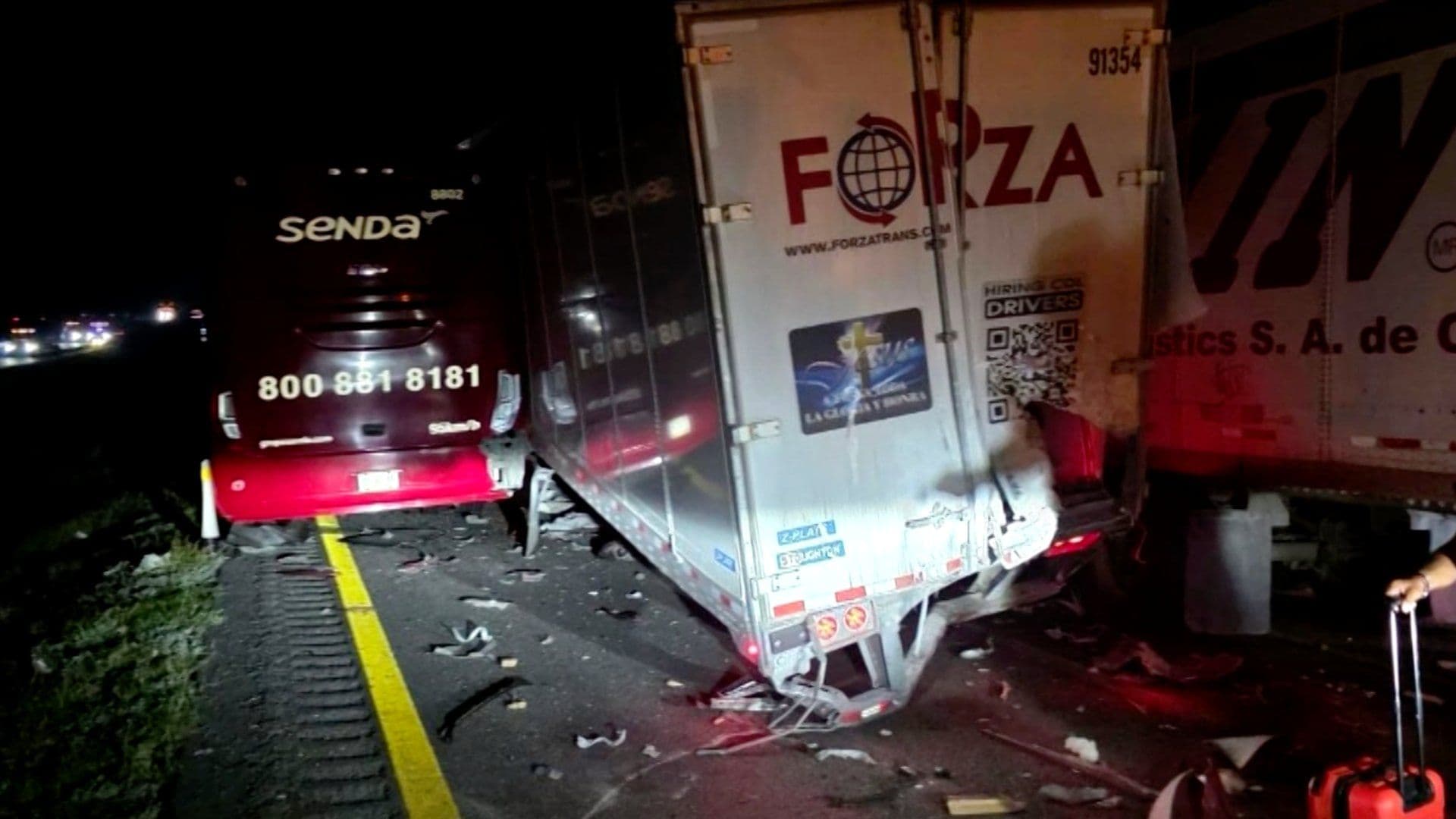 Muere Trailero tras Chocar en Autopista Monterrey-Nuevo Laredo en Sabinas Hidalgo, NL