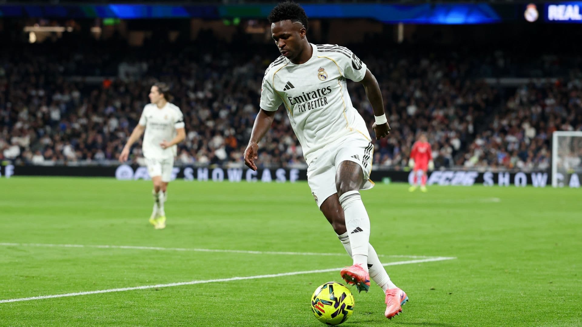 Vinicius Jr. llegó al Real Madrid en julio del 2018 y ha ganado varios trofeos, entre ellos dos Champions League y 3 Ligas de España.