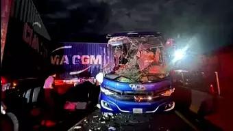 Accidente en la Autopista Manzanillo - Colima Deja 27 Lesionados y 1 Fallecido