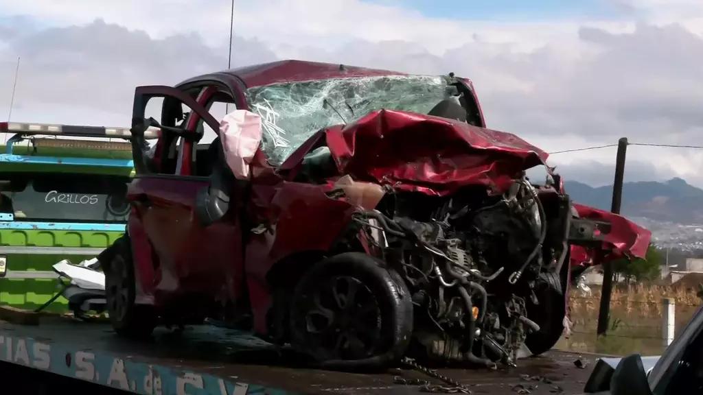Fuerte Accidente en la México-Tuxpan Deja 5 Muertos