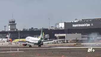 Boing de Mexicana de Aviación en Aeropuerto de Tijuana