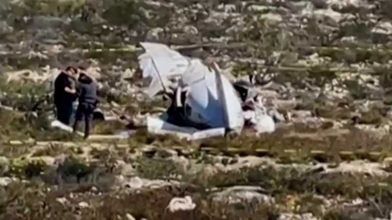 Se reporta la caída de una avioneta en Ramos Arizpe, Coahuila; equipos de emergencia trabajan en la zona; de manera preliminar se reportan cuatro muertos