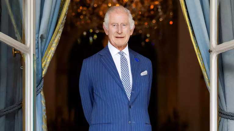 El palacio de Buckingham dio a conocer que el rey Carlos III tiene un tipo de cáncer, el diagnóstico se obtuvo después de recibir tratamiento por un agrandamiento benigno de la próstata