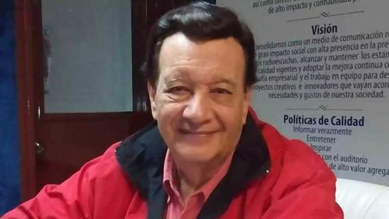 Murió el locutor Gustavo Adolfo Ferrer, quien trabajó 26 años en Televisa como la entrañable voz de ‘En Familia con Chabelo’