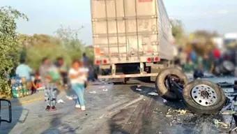 Foto: Caos Vial en la Autopista México-Querétaro por Dos Accidentes