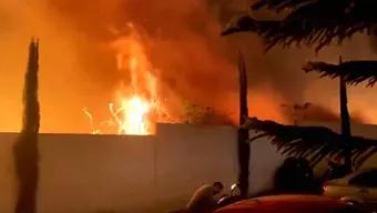 Foto: Incendio en Terreno Baldío de Guadalajara, Jalisco, Cerca del Parque Solidaridad