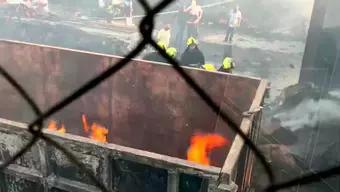 Foto: Bomberos Combaten Incendio en Recicladora de Cuautitlán Izcalli, Estado de México