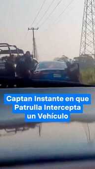 FOTO: Captan Instante en que Patrulla Intercepta un Vehículo en Tabasco