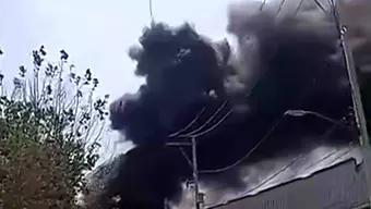 Foto: Fuerte Incendio en Depósito de Llantas en Puebla