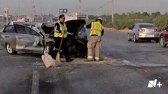 Un accidente en la carretera Torreón - San Pedro dejó como saldo una persona lesionada. 
