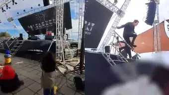 Cae Pantalla Gigante Durante el Show del Mago Jean Paul Olhaberry en Chile
