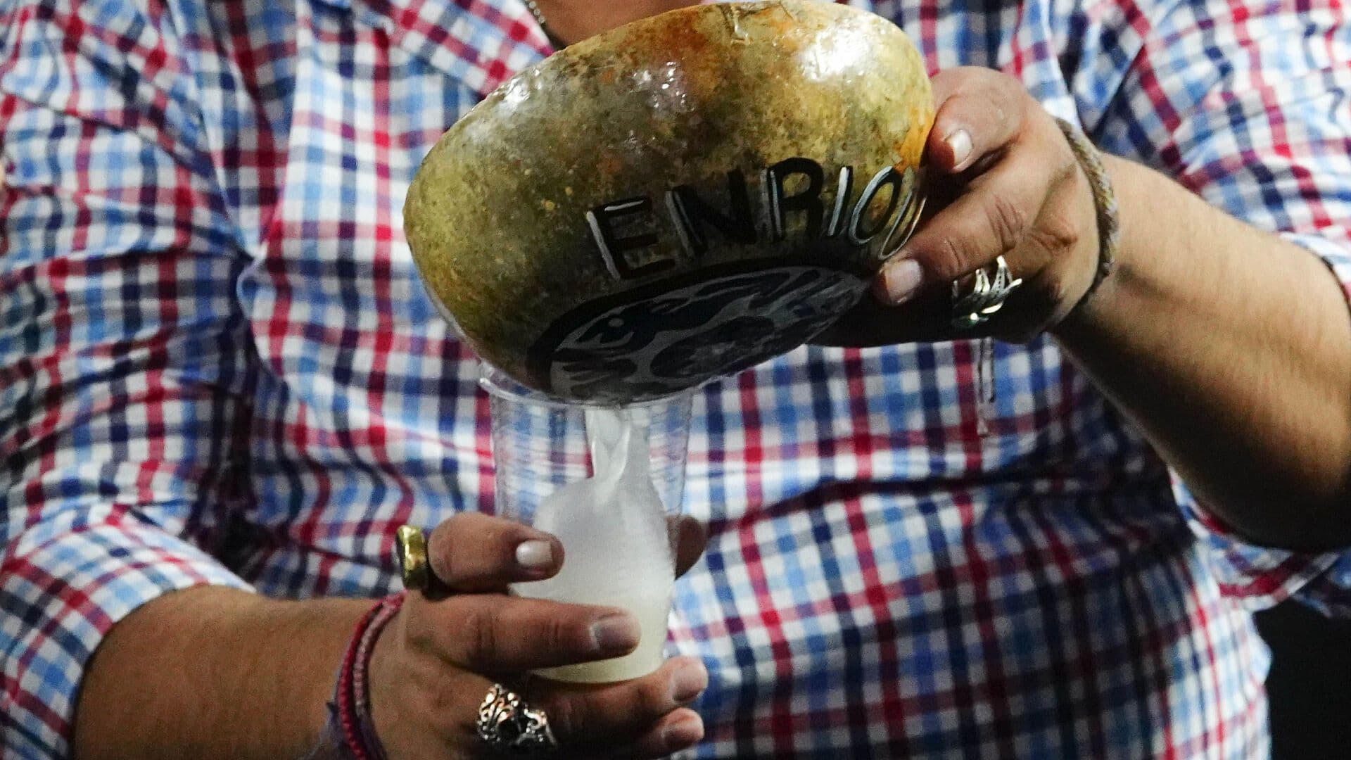 Investigué Por Qué los Mexicanos Dejamos de Tomar Pulque… ¿Clasismo?