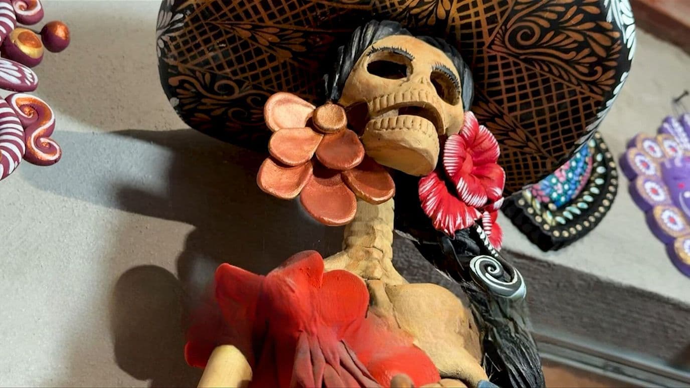 Todo Listo para la Tradicional Noche de las Ánimas en el Lago de Pátzcuaro