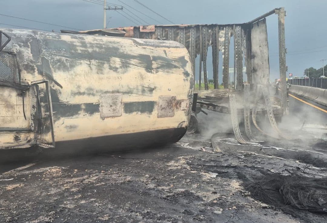Accidente de pipa hoy en Tlaxcala