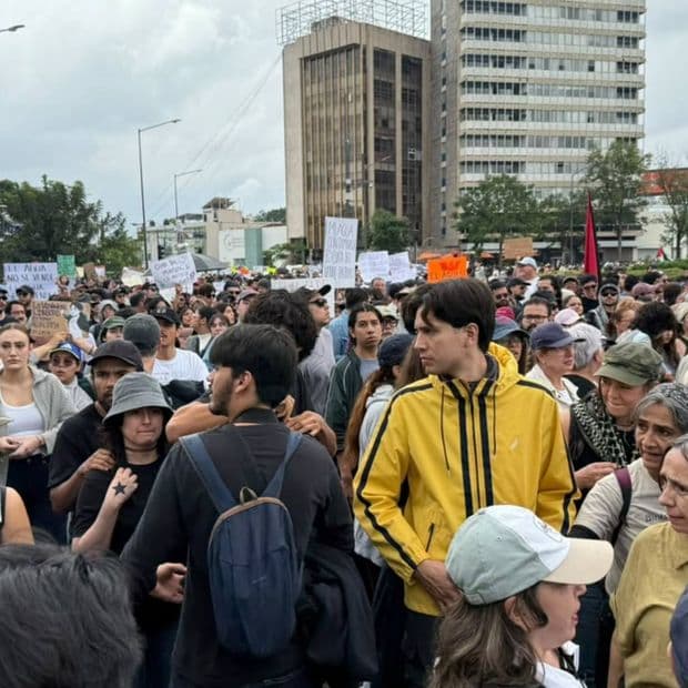 manifestación por agua